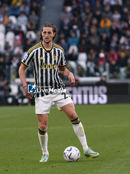 2024-04-27 - Adrien Rabiot (Juventus FC) - JUVENTUS FC VS AC MILAN - ITALIAN SERIE A - SOCCER