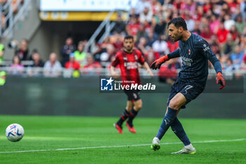2024-05-05 - Marco Sportiello of AC Milan seen in action during Serie A 2023/24 football match between AC Milan and Genoa CFC at San Siro Stadium, Milan, Italy on May 05, 2024 - AC MILAN VS GENOA CFC - ITALIAN SERIE A - SOCCER