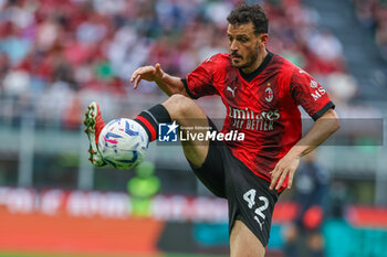 05/05/2024 - Alessandro Florenzi of AC Milan seen in action during Serie A 2023/24 football match between AC Milan and Genoa CFC at San Siro Stadium, Milan, Italy on May 05, 2024 - AC MILAN VS GENOA CFC - SERIE A - CALCIO