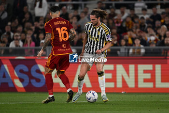 2024-05-05 - Leandro Paredes of A.S. Roma and Adrien Rabiot of Juventus F.C. during the 35th day of the Serie A Championship between A.S. Roma vs Juventus F.C. at the Olympic Stadium Olympic on May 5, 2024 in Rome, Italy. - AS ROMA VS JUVENTUS FC - ITALIAN SERIE A - SOCCER