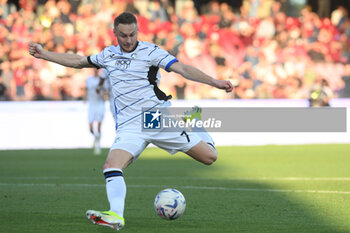 2024-05-06 - Teun Koopmeiners of Atalanta BC in action during the Serie A Match between US Salernitana 1919 vs Atalanta BC at Arechi Stadium - US SALERNITANA VS ATALANTA BC - ITALIAN SERIE A - SOCCER