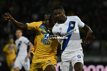 2024-05-10 - Caleb Okoli of Frosinone Calcio and Marcus Thuram of F.C. Inter during the 36th day of the Serie A Championship between Frosinone Calcio vs F.C. Inter, 10 May 2024 at the Benito Stirpe Stadium, Frosinone, Italy. - FROSINONE CALCIO VS INTER - FC INTERNAZIONALE - ITALIAN SERIE A - SOCCER