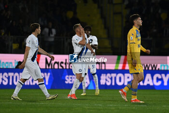 2024-05-10 - Davide Frattesi of F.C. Inter celebrates after scoring the gol of 0-1 during the 36th day of the Serie A Championship between Frosinone Calcio vs F.C. Inter, 10 May 2024 at the Benito Stirpe Stadium, Frosinone, Italy. - FROSINONE CALCIO VS INTER - FC INTERNAZIONALE - ITALIAN SERIE A - SOCCER