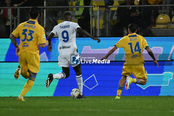 2024-05-10 - Marcus Thuram of F.C. Inter scores the goal of 0-5 during the 36th day of the Serie A Championship between Frosinone Calcio vs F.C. Inter, 10 May 2024 at the Benito Stirpe Stadium, Frosinone, Italy. - FROSINONE CALCIO VS INTER - FC INTERNAZIONALE - ITALIAN SERIE A - SOCCER