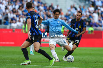 2024-05-19 - Daichi Kamada of SS Lazio scores a goal during Serie A 2023/24 football match between FC Internazionale and SS Lazio at Giuseppe Meazza Stadium, Milan, Italy on May 19, 2024 - INTER - FC INTERNAZIONALE VS SS LAZIO - ITALIAN SERIE A - SOCCER