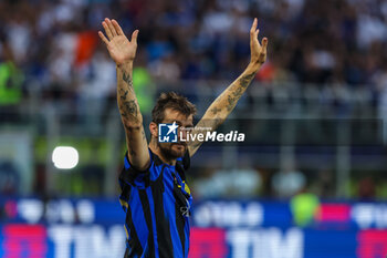 2024-05-19 - Francesco Acerbi of FC Internazionale celebrates during Serie A 2023/24 football match between FC Internazionale and SS Lazio at Giuseppe Meazza Stadium, Milan, Italy on May 19, 2024 - INTER - FC INTERNAZIONALE VS SS LAZIO - ITALIAN SERIE A - SOCCER