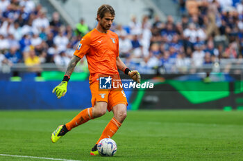 2024-05-19 - Ivan Provedel of SS Lazio seen in action during Serie A 2023/24 football match between FC Internazionale and SS Lazio at Giuseppe Meazza Stadium, Milan, Italy on May 19, 2024 - INTER - FC INTERNAZIONALE VS SS LAZIO - ITALIAN SERIE A - SOCCER