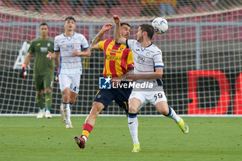 2024-05-18 - Lorenzo Venuti of US Lecce in action against Aleksey Miranchuk of Atalanta - US LECCE VS ATALANTA BC - ITALIAN SERIE A - SOCCER