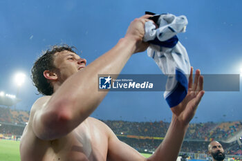 2024-05-18 - Giorgio Scalvini of Atalanta celebrates the victory - US LECCE VS ATALANTA BC - ITALIAN SERIE A - SOCCER