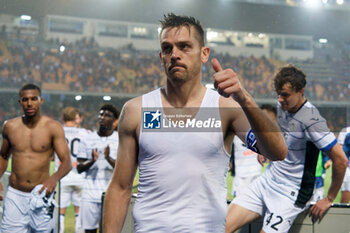 2024-05-18 - Rafael Toloi of Atalanta celebrates the victory - US LECCE VS ATALANTA BC - ITALIAN SERIE A - SOCCER