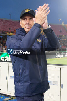 2024-05-18 - coach Luca Gotti of US Leccee applauds fans - US LECCE VS ATALANTA BC - ITALIAN SERIE A - SOCCER