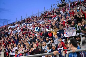 2024-05-23 - Tifosi, Fans, Supporters of Cagliari Calcio, Claudio Ranieri Mister of Cagliari Calcio - CAGLIARI CALCIO VS ACF FIORENTINA - ITALIAN SERIE A - SOCCER