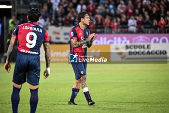 2024-05-23 - Nicolas Viola of Cagliari Calcio, Applausi a Davide Astori - CAGLIARI CALCIO VS ACF FIORENTINA - ITALIAN SERIE A - SOCCER