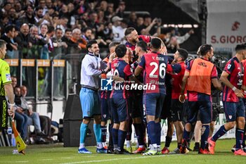 2024-05-23 - Alessandro Deiola of Cagliari Calcio, Esultanza, Joy After scoring goal, Claudio Ranieri Mister of Cagliari Calcio - CAGLIARI CALCIO VS ACF FIORENTINA - ITALIAN SERIE A - SOCCER