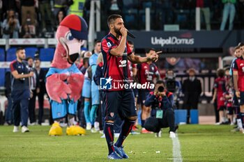 2024-05-23 - Leonardo Pavoletti of Cagliari Calcio, Celebrazione Claudio Ranieri - CAGLIARI CALCIO VS ACF FIORENTINA - ITALIAN SERIE A - SOCCER