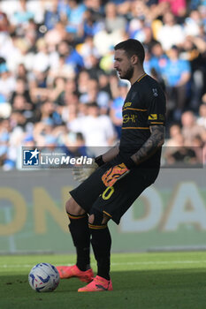 2024-05-26 - Wladimiro Falcone of US Lecce in action during the Serie A Match between SSC Napoli vs US Lecce at Diego Armando Maradona Stadium - SSC NAPOLI VS US LECCE - ITALIAN SERIE A - SOCCER