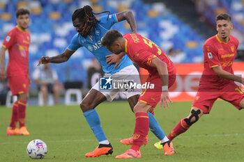 2024-05-26 - Zambo Anguissa of SSC Napoli competes for the ball with Santiago Pierotti of US Lecce ofduring the Serie A Match between SSC Napoli vs US Lecce at Diego Armando Maradona Stadium - SSC NAPOLI VS US LECCE - ITALIAN SERIE A - SOCCER