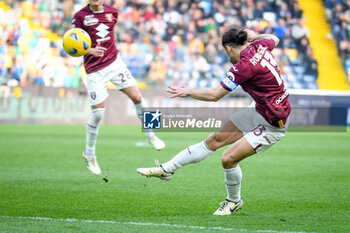 2024-03-16 - Torino's Ricardo Rodriguez tries to score - UDINESE CALCIO VS TORINO FC - ITALIAN SERIE A - SOCCER