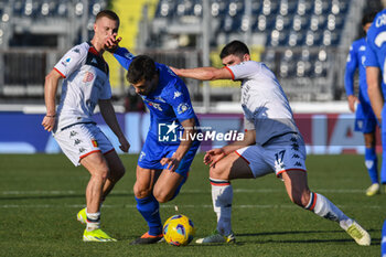 2024-02-03 - Alberto Grassi (Empoli) fights for the ball against Ruslan Malinovski (Genoa) - EMPOLI FC VS GENOA CFC - ITALIAN SERIE A - SOCCER