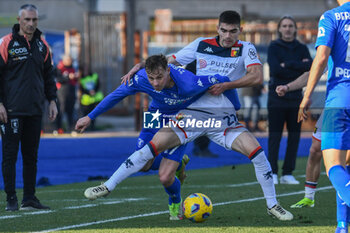 2024-02-03 - Johan Vasquez (Genoa) fights for the ball against Szymon Zurkowski (Empoli) - EMPOLI FC VS GENOA CFC - ITALIAN SERIE A - SOCCER