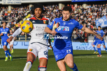 2024-02-03 - Djed Spence (Genoa) fights for the ball against Liberato Cacace (Empoli) - EMPOLI FC VS GENOA CFC - ITALIAN SERIE A - SOCCER