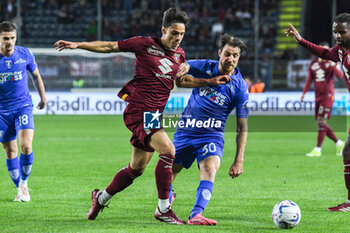 2024-04-06 - Samuele Ricci (Torino) fights for the ball against Simone Bastoni (Empoli) - EMPOLI FC VS TORINO FC - ITALIAN SERIE A - SOCCER