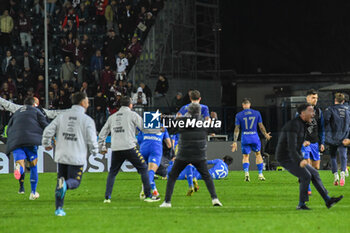 2024-04-06 - M'Baye Niang (Empoli) celebrates with teammates after scoring the 3-2 goal - EMPOLI FC VS TORINO FC - ITALIAN SERIE A - SOCCER