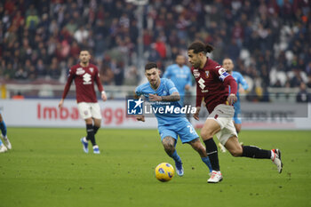 2024-01-07 - Ricardo Rodriguez of Torino Fc and Napolitano of Napoli during the Italian Serie A, football match between Juventus Fc and As Roma on 30 December 2023 at Allianz Stadium, Turin, Italy. Photo Nderim Kaceli - TORINO FC VS SSC NAPOLI - ITALIAN SERIE A - SOCCER