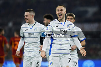 2024-01-07 - Teun Koopmeiners of Atalanta celebrates after scoring 0-1 goal during the Italian championship Serie A football match between AS Roma and Atalanta BC on January 7, 2024 at Stadio Olimpico in Rome, Italy - FOOTBALL - ITALIAN CHAMP - ROMA V ATALANTA - ITALIAN SERIE A - SOCCER
