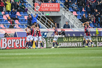 2024-02-11 - Sam Beukema (Bologna Fc) celebrated by his teammate - BOLOGNA FC VS US LECCE - ITALIAN SERIE A - SOCCER