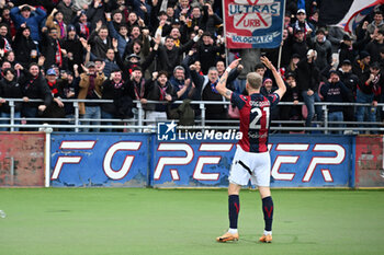 2024-02-11 - Jens Odgaard (Bologna FC) celebrating his goal under Bologna FC supporters Curva Andrea Costa - BOLOGNA FC VS US LECCE - ITALIAN SERIE A - SOCCER