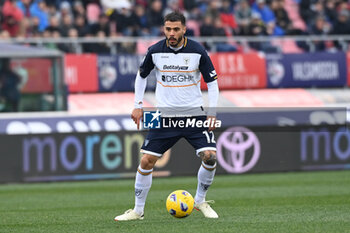 2024-02-11 - Lorenzo Venuti (US Lecce) in action - BOLOGNA FC VS US LECCE - ITALIAN SERIE A - SOCCER
