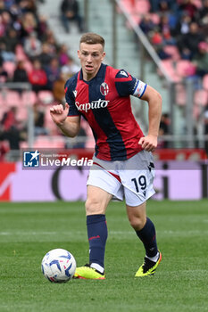2024-04-01 - Lewisn Ferguson (Bologna Fc) in action - BOLOGNA FC VS US SALERNITANA - ITALIAN SERIE A - SOCCER