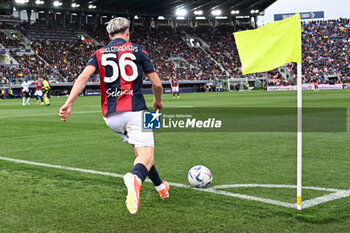 2024-04-01 - Alexis Saelemaekers (Bologna FC) corner Kick - BOLOGNA FC VS US SALERNITANA - ITALIAN SERIE A - SOCCER