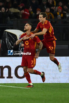 2024-01-20 - Lorenzo Pellegrini of A.S. Roma celebrates after scoring 2-0 during the 21th day of the Serie A Championship between A.S. Roma vs Hellas Verona F.C., 20 January, 2024 at the Olympic Stadium in Rome, Italy. - AS ROMA VS HELLAS VERONA FC - ITALIAN SERIE A - SOCCER