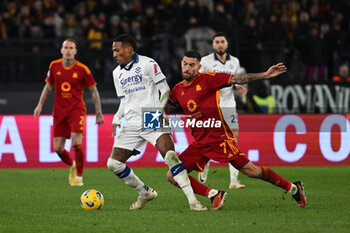 2024-01-20 - Michael Folorunsho of Hellas Verona F.C. and Lorenzo Pellegrini of A.S. Roma during the 21th day of the Serie A Championship between A.S. Roma vs Hellas Verona F.C., 20 January, 2024 at the Olympic Stadium in Rome, Italy. - AS ROMA VS HELLAS VERONA FC - ITALIAN SERIE A - SOCCER