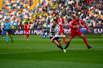 2024-02-03 - Udinese's Florian Thauvin portrait in action - UDINESE CALCIO VS AC MONZA - ITALIAN SERIE A - SOCCER