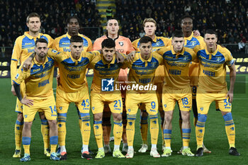 2024-02-03 - Frosinone Calcio line up for a team photograph during the 23th day of the Serie A Championship between Frosinone Calcio vs A.C. Milan, 3 February 2024 at the Benito Stirpe Stadium, Frosinone, Italy. - FROSINONE CALCIO VS AC MILAN - ITALIAN SERIE A - SOCCER