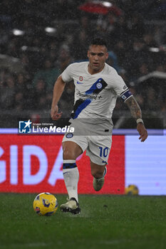2024-02-10 - Lautaro Martinez of F.C. Inter during the 24th day of the Serie A Championship between A.S. Roma vs F.C. Inter, 10 February, 2024 at the Olympic Stadium in Rome, Italy. - AS ROMA VS INTER - FC INTERNAZIONALE - ITALIAN SERIE A - SOCCER