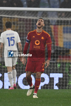 2024-02-10 - Lorenzo Pellegrini of A.S. Roma during the 24th day of the Serie A Championship between A.S. Roma vs F.C. Inter, 10 February, 2024 at the Olympic Stadium in Rome, Italy. - AS ROMA VS INTER - FC INTERNAZIONALE - ITALIAN SERIE A - SOCCER