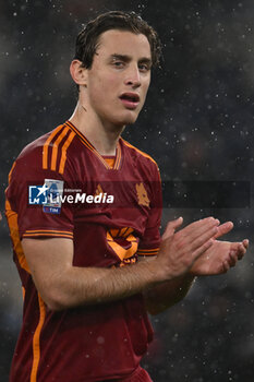 2024-02-10 - Edoardo Bove of A.S. Roma during the 24th day of the Serie A Championship between A.S. Roma vs F.C. Inter, 10 February, 2024 at the Olympic Stadium in Rome, Italy. - AS ROMA VS INTER - FC INTERNAZIONALE - ITALIAN SERIE A - SOCCER