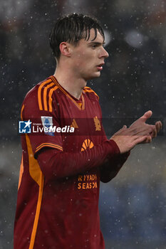 2024-02-10 - Nicola Zalewski of A.S. Roma during the 24th day of the Serie A Championship between A.S. Roma vs F.C. Inter, 10 February, 2024 at the Olympic Stadium in Rome, Italy. - AS ROMA VS INTER - FC INTERNAZIONALE - ITALIAN SERIE A - SOCCER