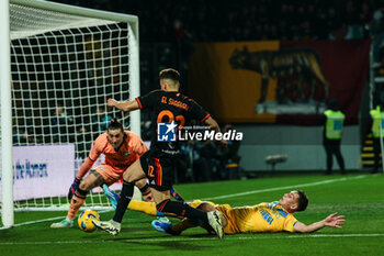 2024-02-18 - Stephan El Shaarawy of A.S. Roma, Stefano Turati of Frosinone Calcio and Ilario Monterisi of Frosinone Calcio - FROSINONE CALCIO VS AS ROMA - ITALIAN SERIE A - SOCCER