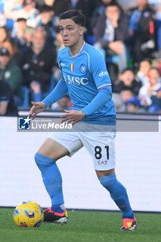 2024-02-17 - Giacomo Raspadoria of SSC Napoli in action during Serie A Match between SSC Napoli vs Genoa CFC at Diego Armando Maradona Stadium - SSC NAPOLI VS GENOA CFC - ITALIAN SERIE A - SOCCER