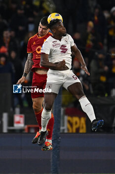 2024-02-26 - Gianluca Mancini of A.S. Roma and Duvan Zapata of Torino F.C. during the 26th day of the Serie A Championship between A.S. Roma vs Torino F.C., 26 February, 2024 at the Olympic Stadium in Rome, Italy. - AS ROMA VS TORINO FC - ITALIAN SERIE A - SOCCER