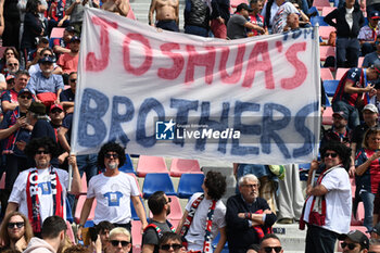2024-04-28 - Joshua Zirkzee supporters - BOLOGNA FC VS UDINESE CALCIO - ITALIAN SERIE A - SOCCER