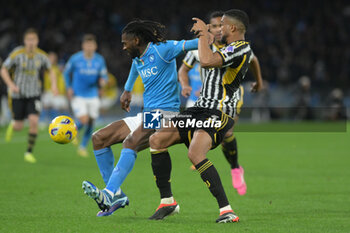 2024-03-03 - Zambo Anguissa of SSC Napoli competes for the ball with Bremer of Juventus FC during the Serie A Match between SSC Napoli vs Juventus FC at Diego Armando Maradona Stadium - SSC NAPOLI VS JUVENTUS FC - ITALIAN SERIE A - SOCCER