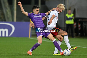 2024-04-15 - ACF Fiorentina's defender Fabiano Parisi against Genoa CFC's midfielder Morten Thorsby - ACF FIORENTINA VS GENOA CFC - ITALIAN SERIE A - SOCCER