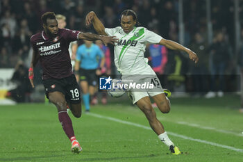 2024-04-05 - Armand Louriente of U.S. Sassuolo competes for the ball with Lassana Coulibaly of US Salernitana 1919 during Serie A between US Salernitana 1919 vs US Sassuolo at Arechi Stadium - US SALERNITANA VS US SASSUOLO - ITALIAN SERIE A - SOCCER