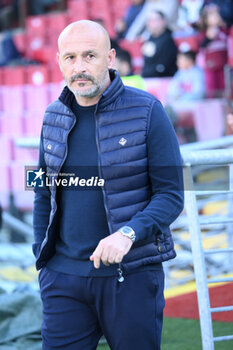 2024-04-21 - Vincenzo Italiano coach of ACF Fiorentina look during the Serie A Match Between US Salernitana 1919 vs AC at Arechi Stadium - US SALERNITANA VS ACF FIORENTINA - ITALIAN SERIE A - SOCCER